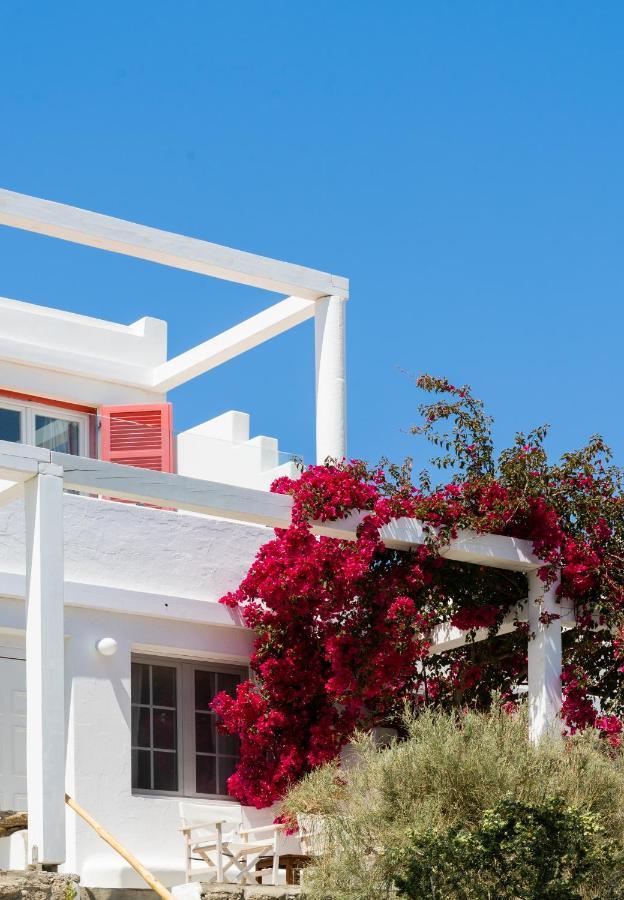 Rhenia Hotel Tourlos Exterior photo