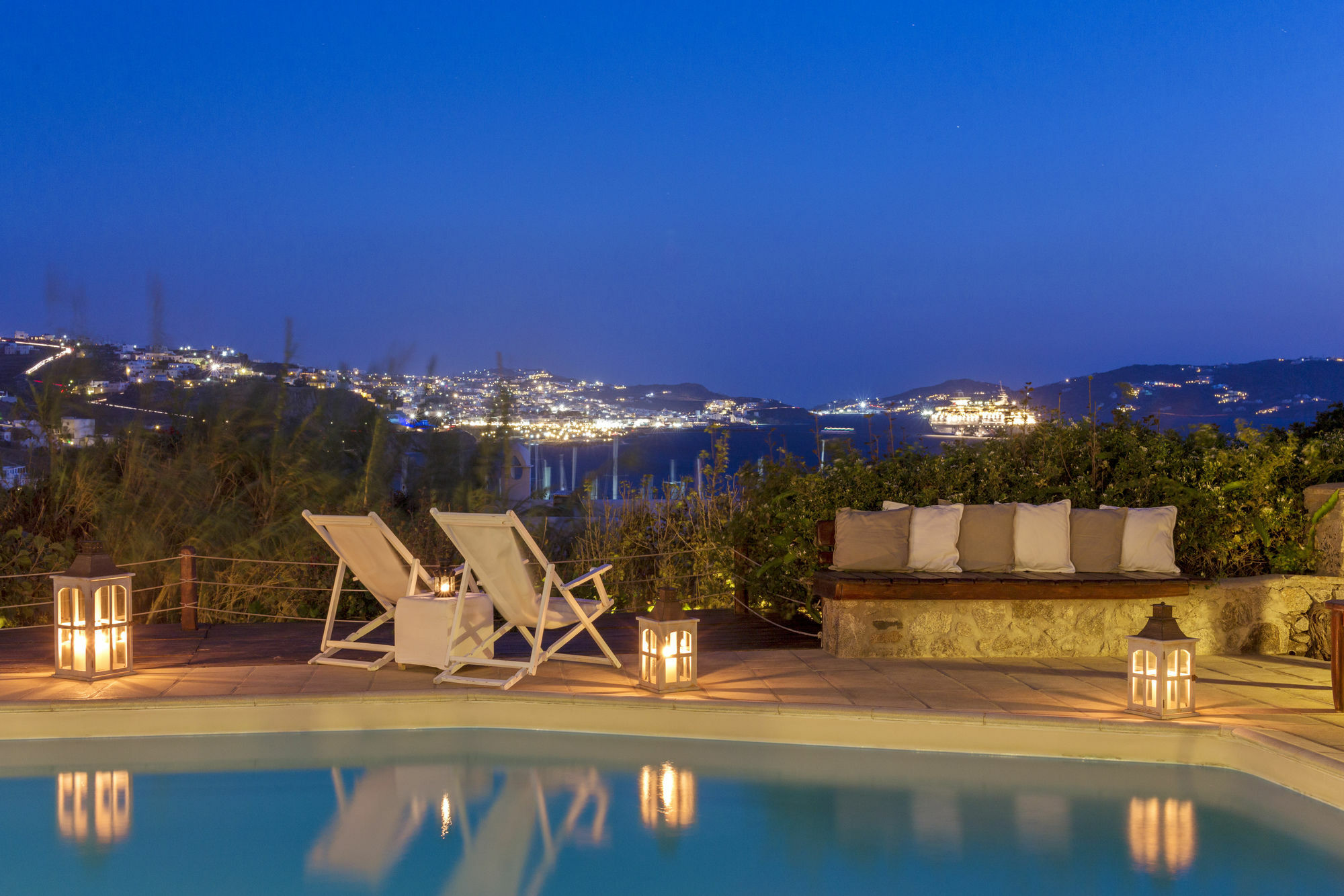 Rhenia Hotel Tourlos Exterior photo